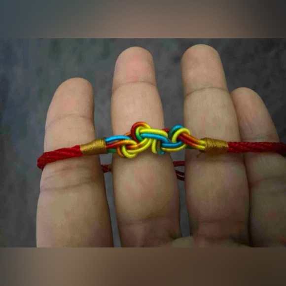 Tibetan Chinese Rainbow Ombre Red String Rope Cord Thread Braid Knot Bracelet - Picture 14 of 16